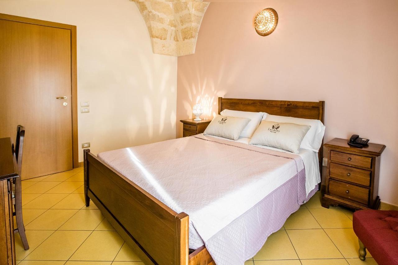 Hotel Laurito &