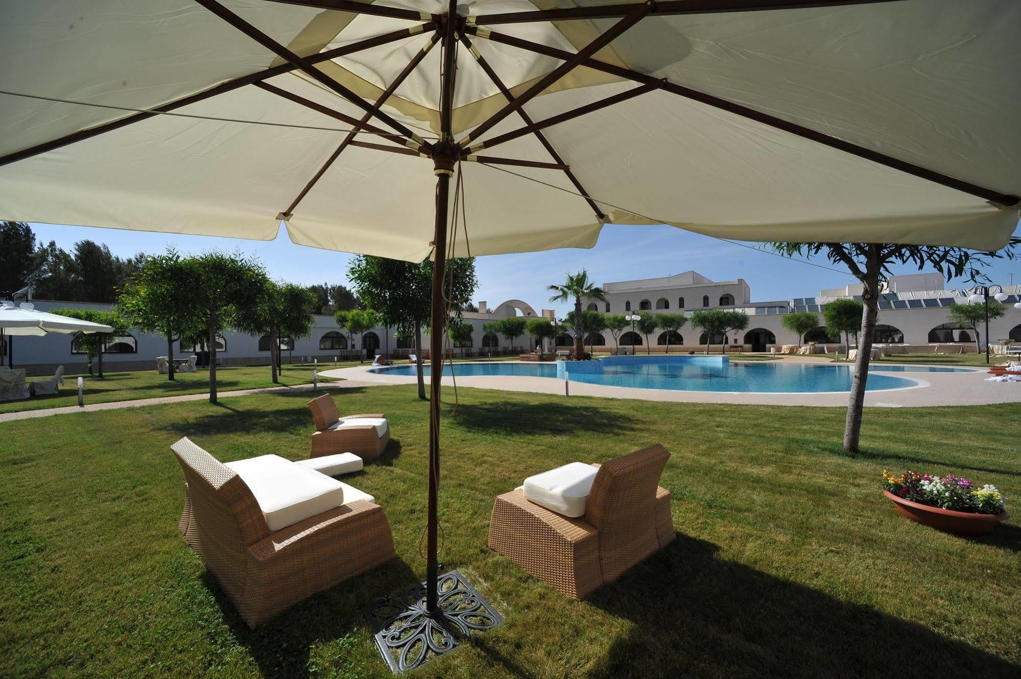 Laurito & Hotel 3*